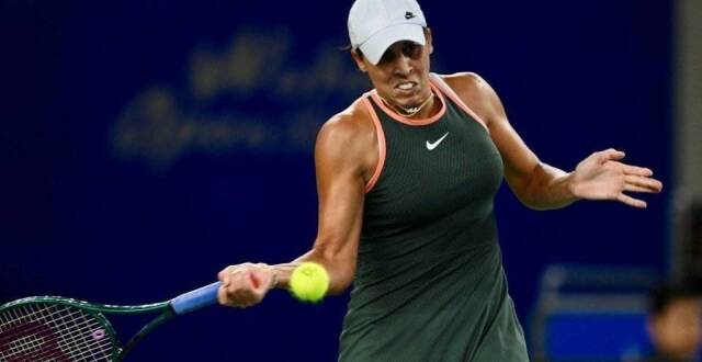 超级联赛中 超级联赛中