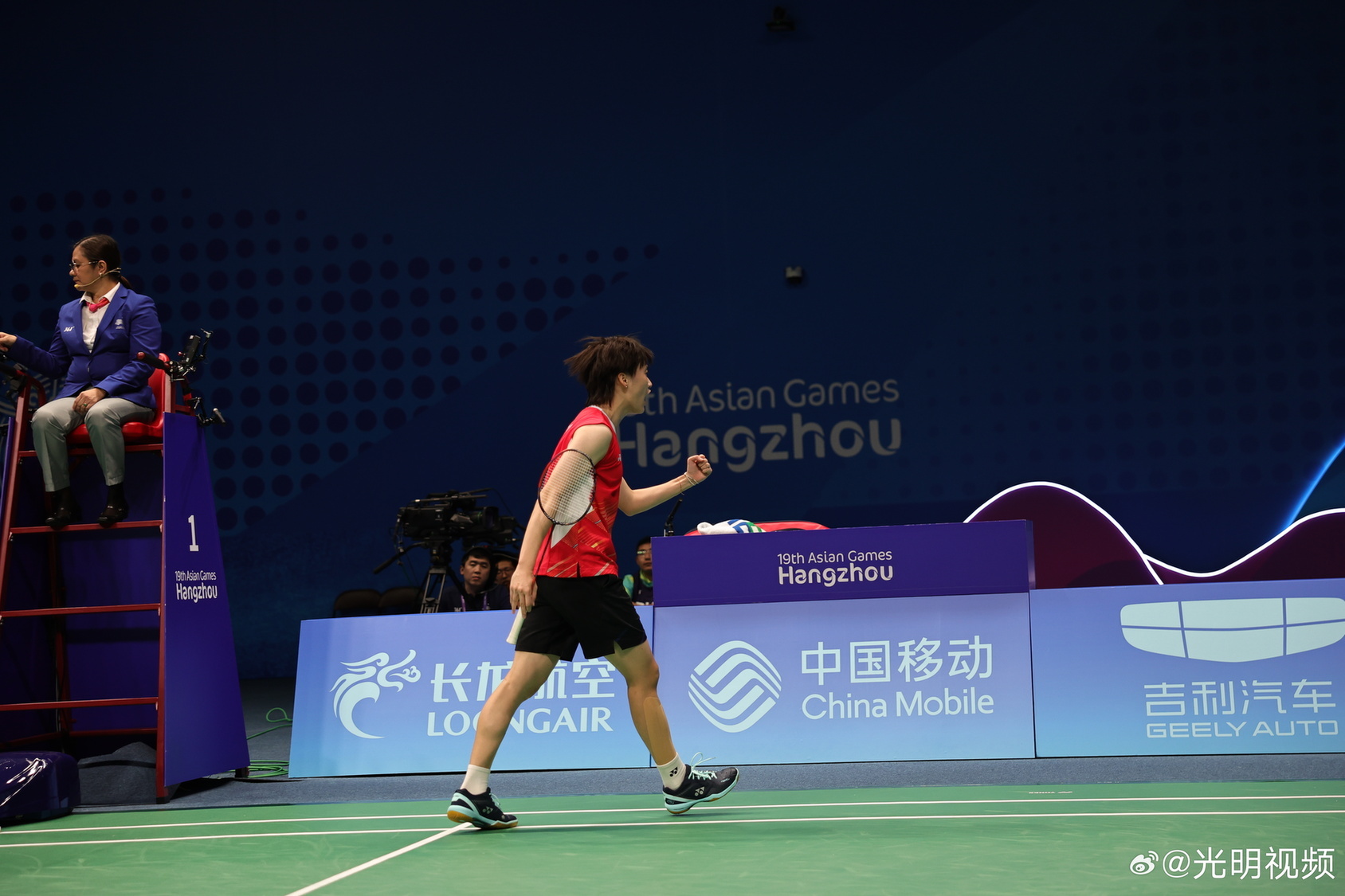 过精准引援 过精准引援