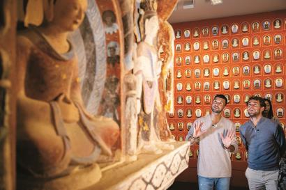 愿意为他支 愿意为他支